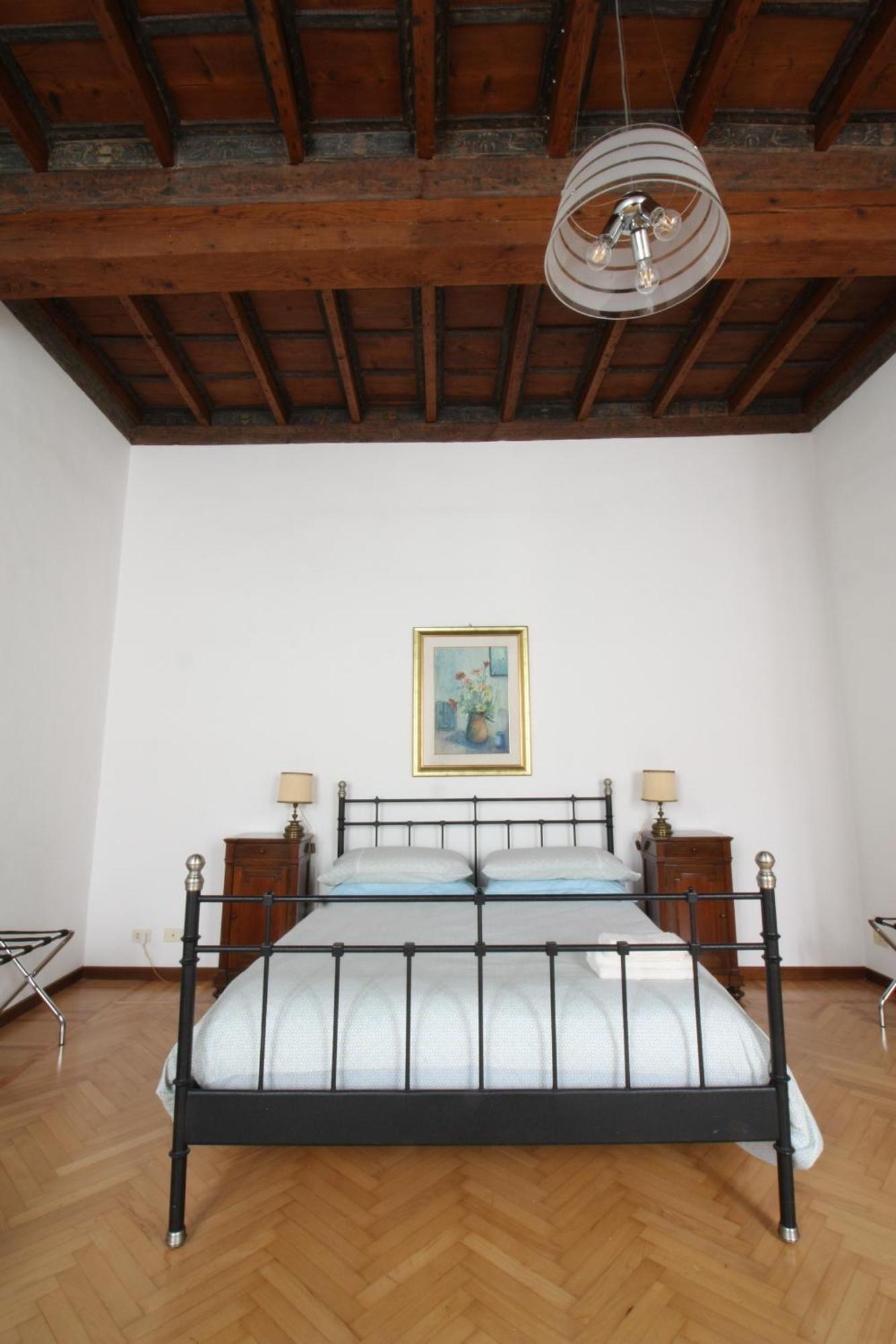 Frescobaldi Aparments! A Casa Di Francesco Lägenhet Ferrara Exteriör bild